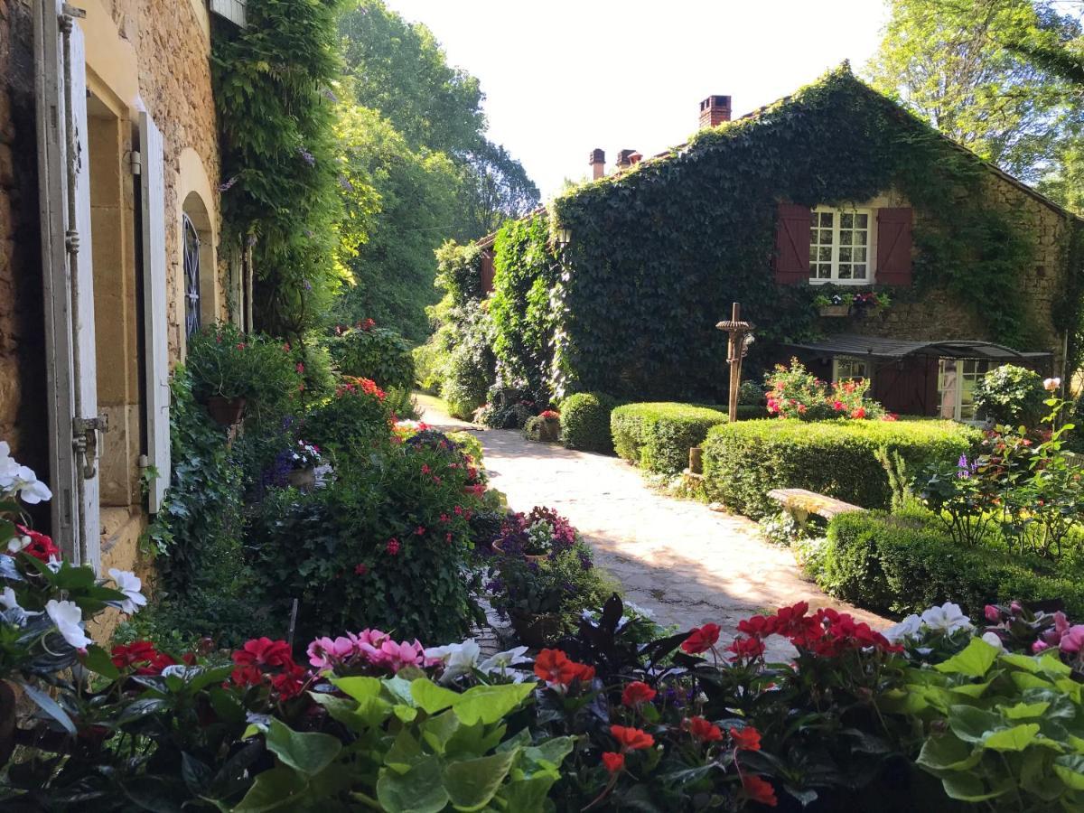 Bed&Breakfast Le Moulin Neuf Saint-Alvère Exterior foto