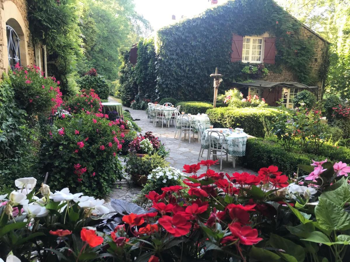Bed&Breakfast Le Moulin Neuf Saint-Alvère Exterior foto